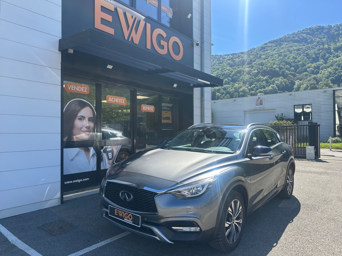 Infiniti QX30