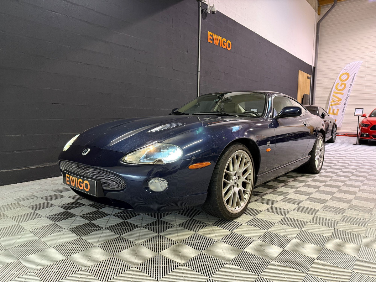 Jaguar XKR