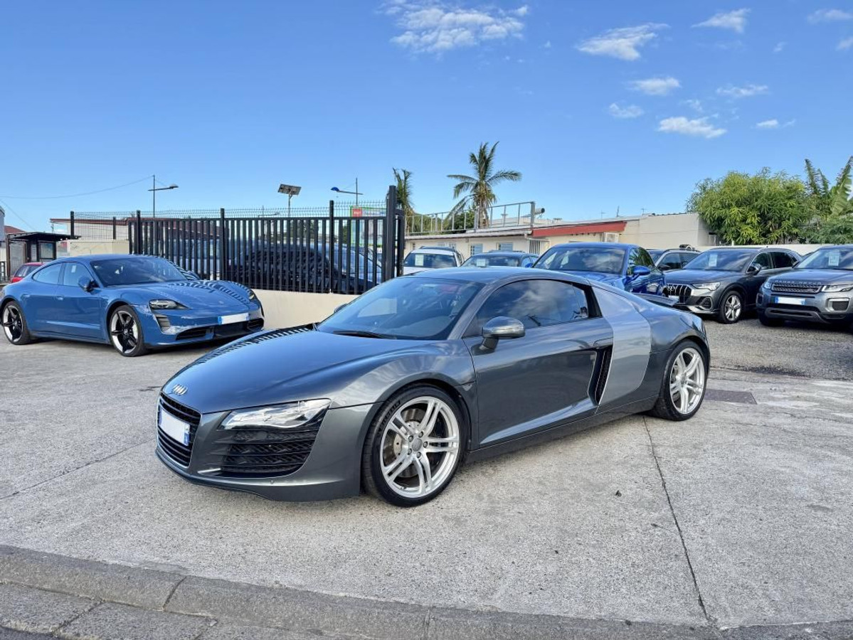 Audi R8