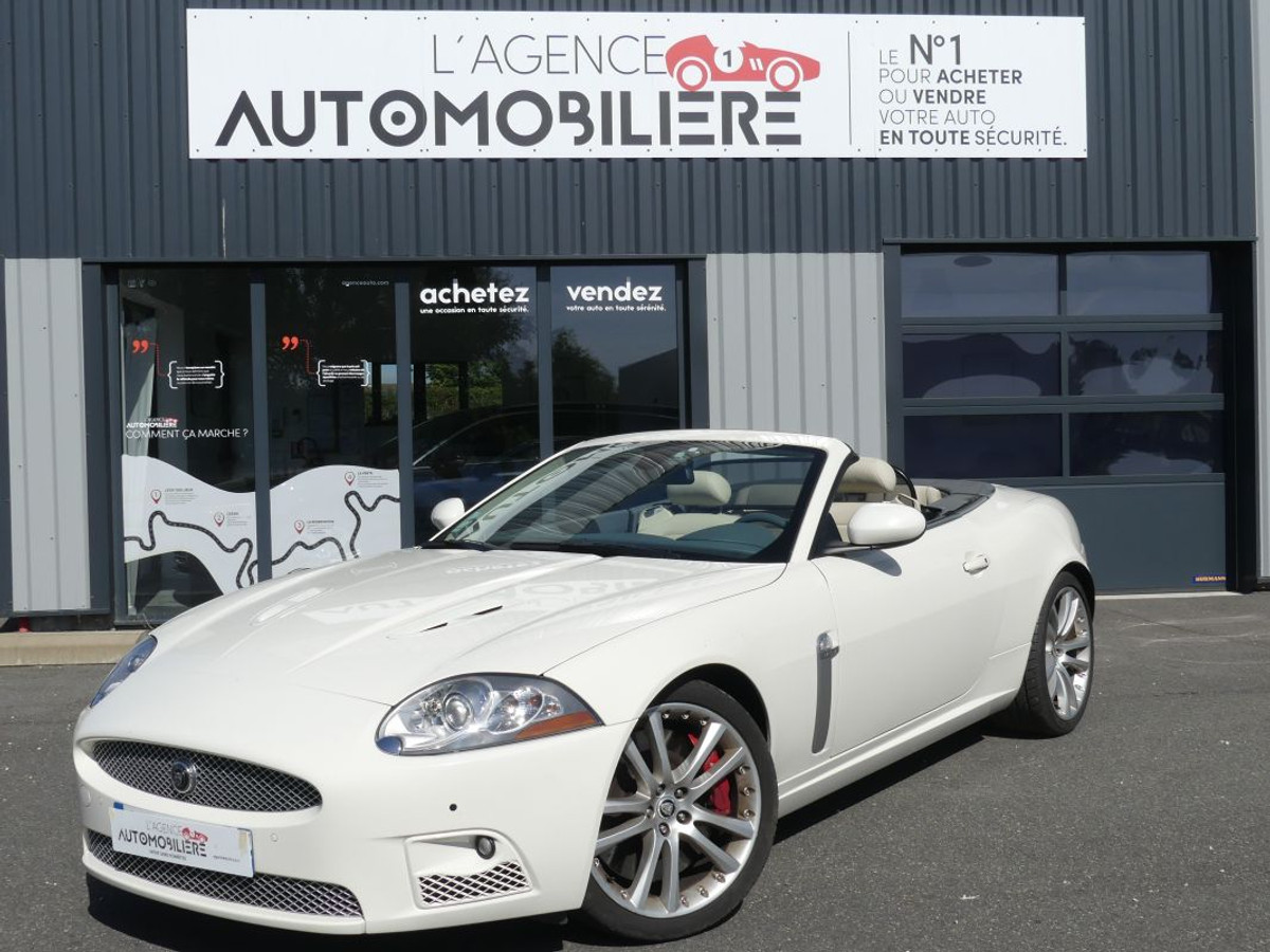 Jaguar XKR