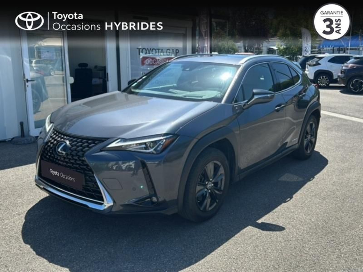 Lexus UX
