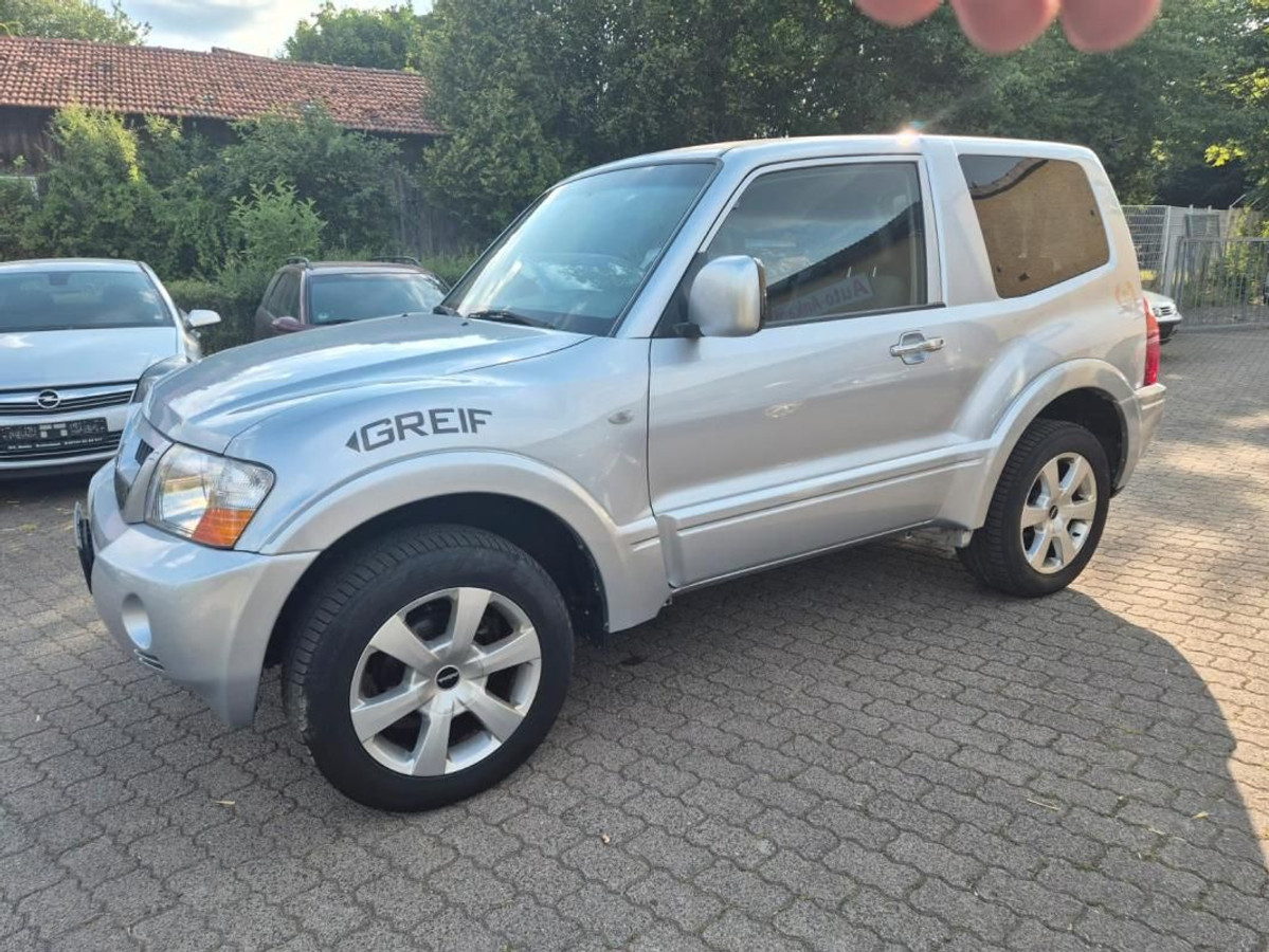 Mitsubishi Pajero