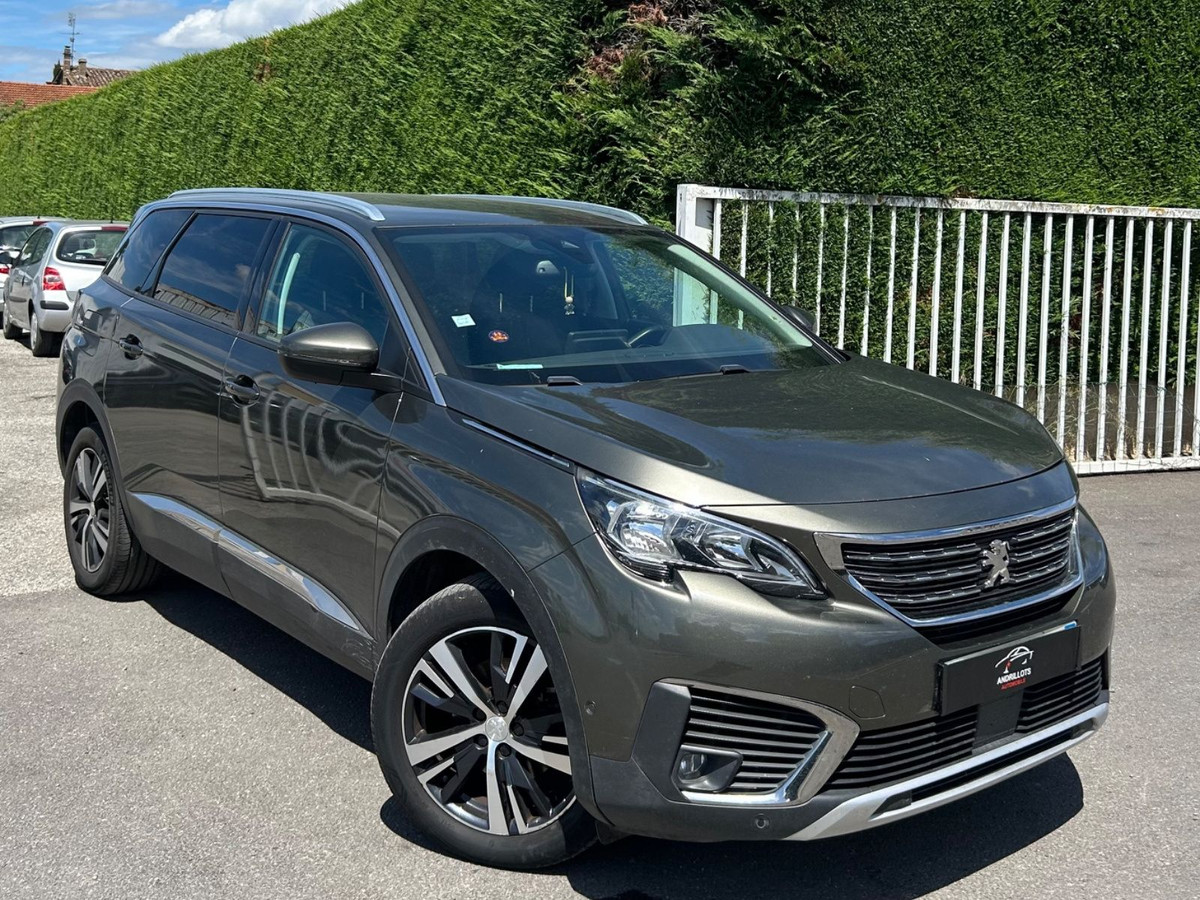Peugeot 5008