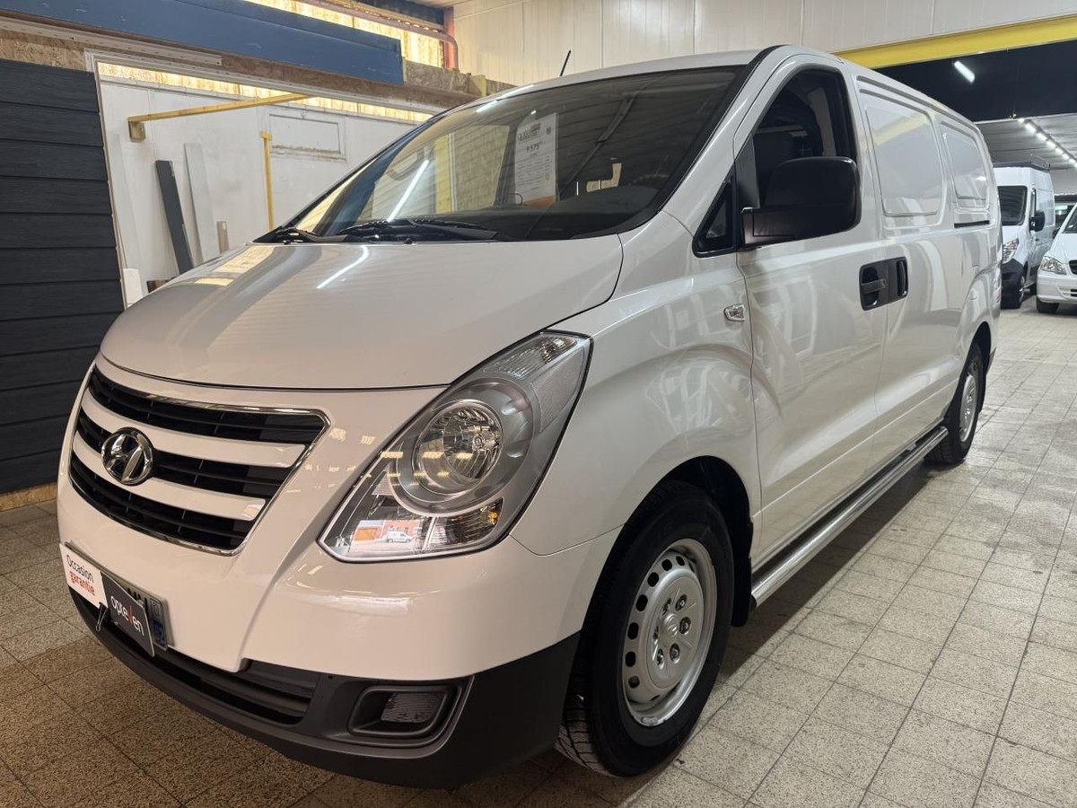 Hyundai H-1
