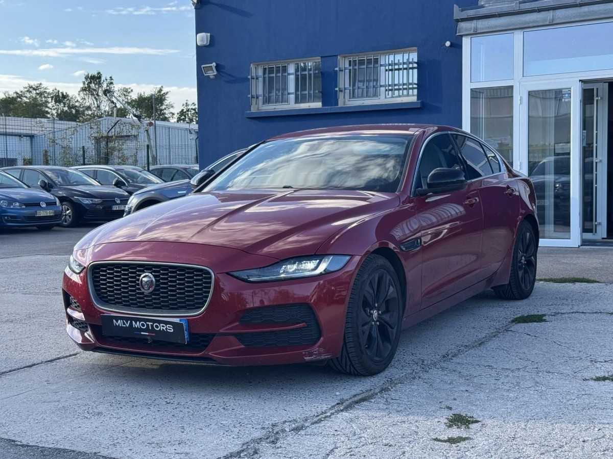 Jaguar XE