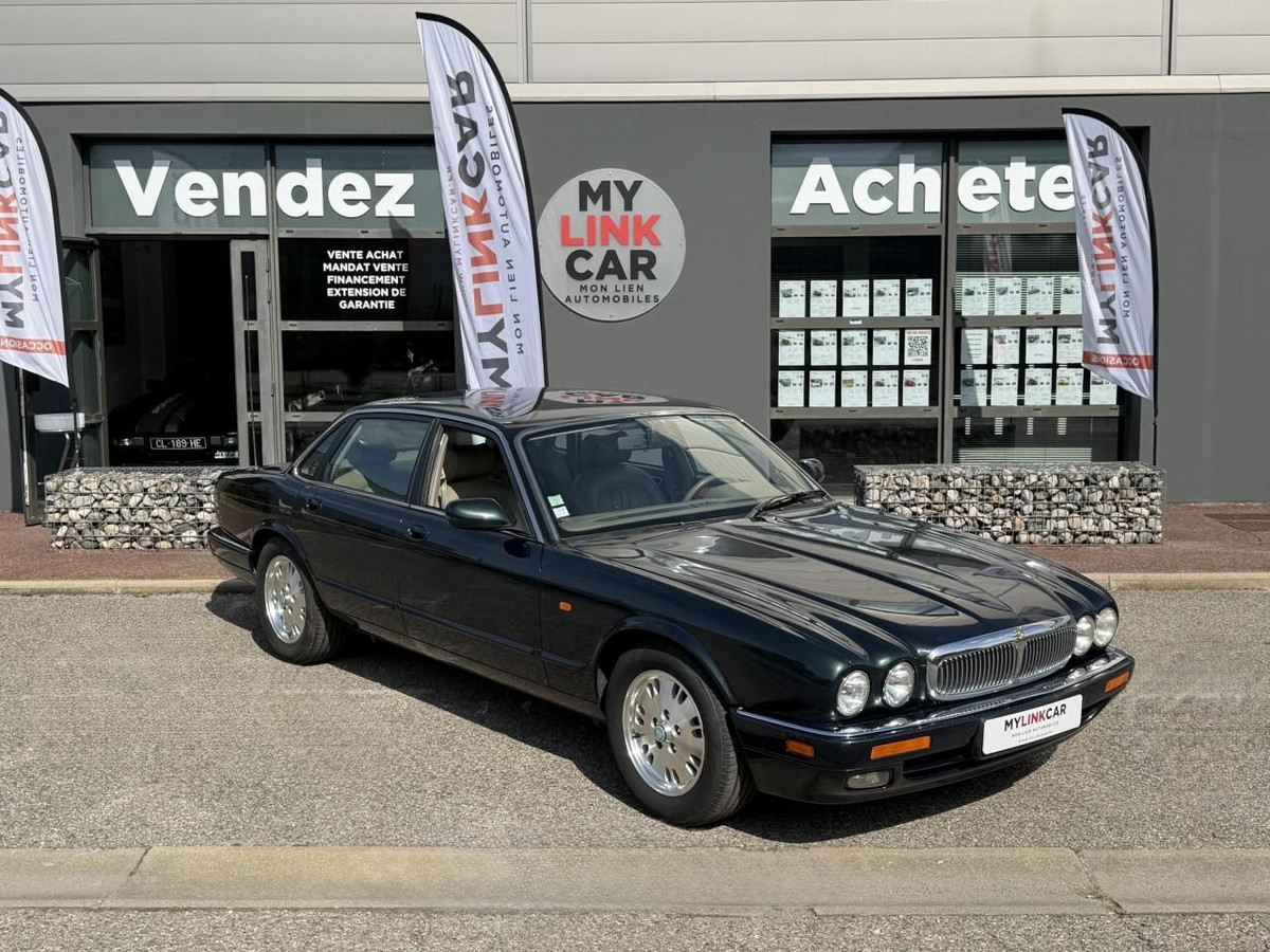 Jaguar XJ6
