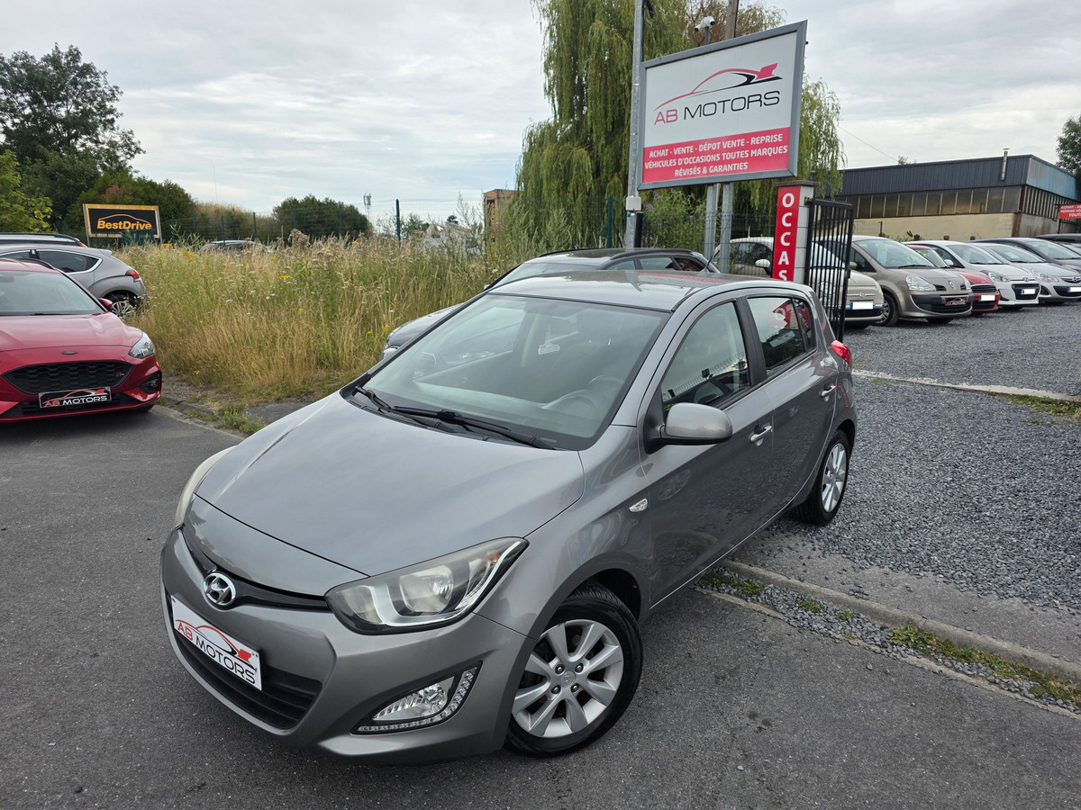 Hyundai i20