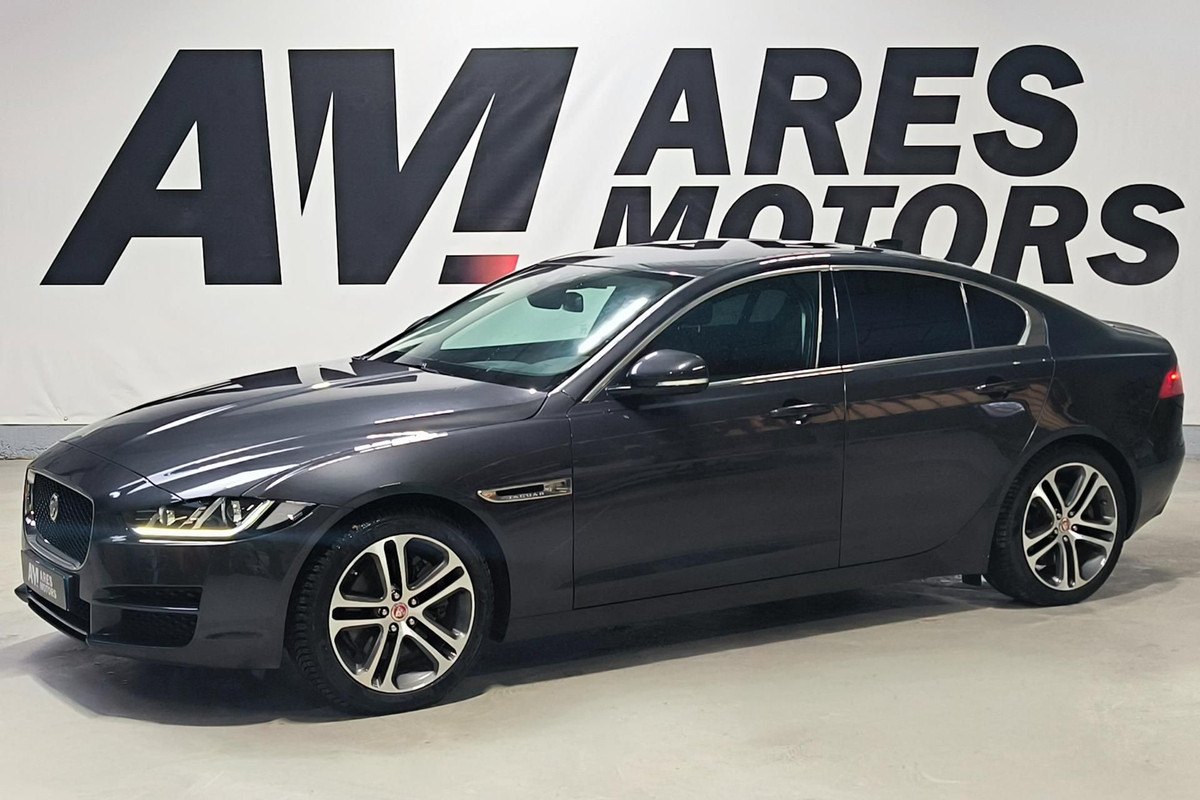 Jaguar XE