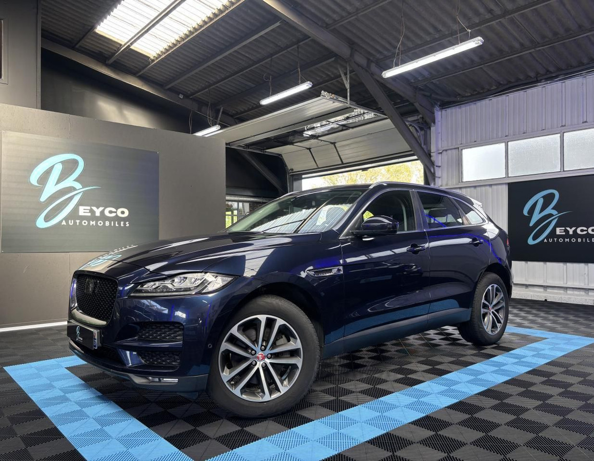 Jaguar F-Pace