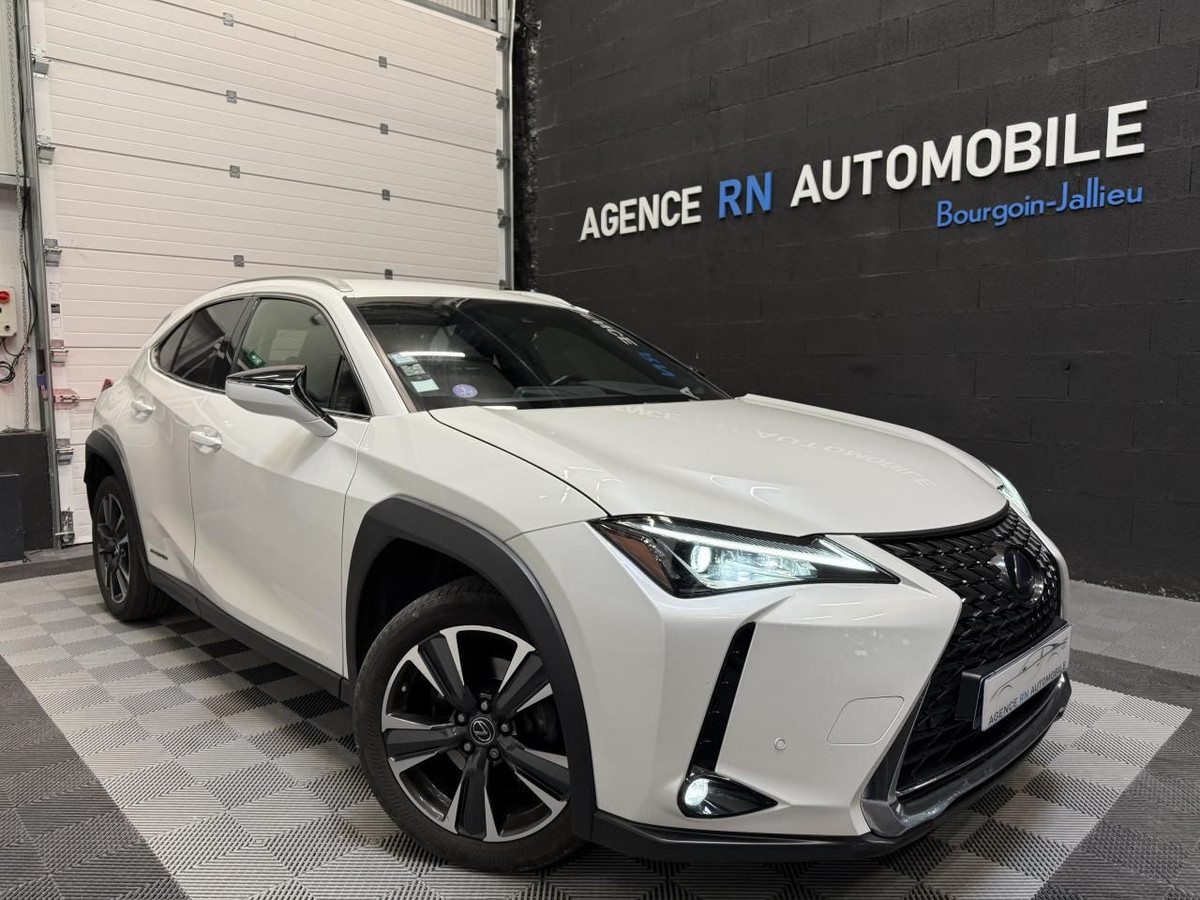 Lexus UX