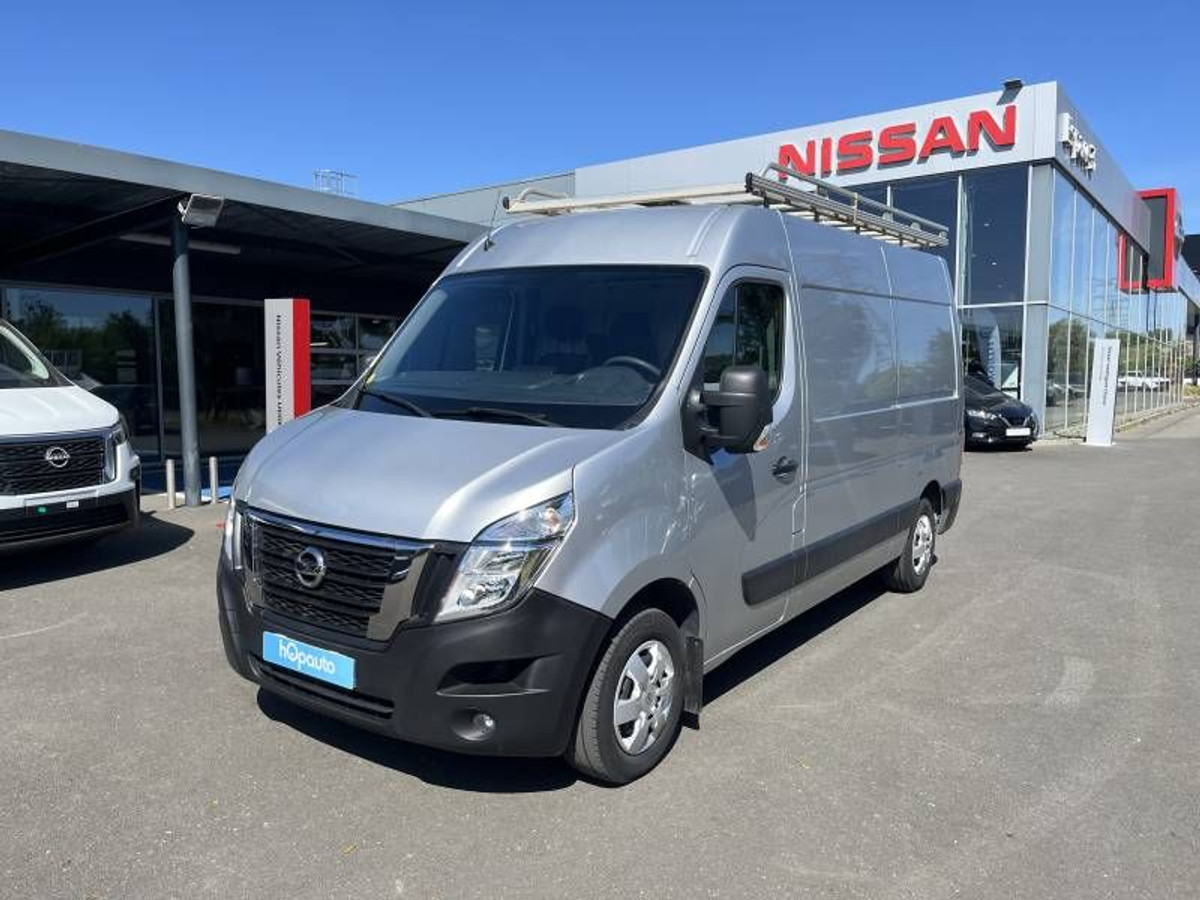 Nissan Interstar