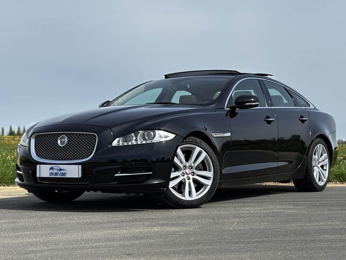 Jaguar XJ