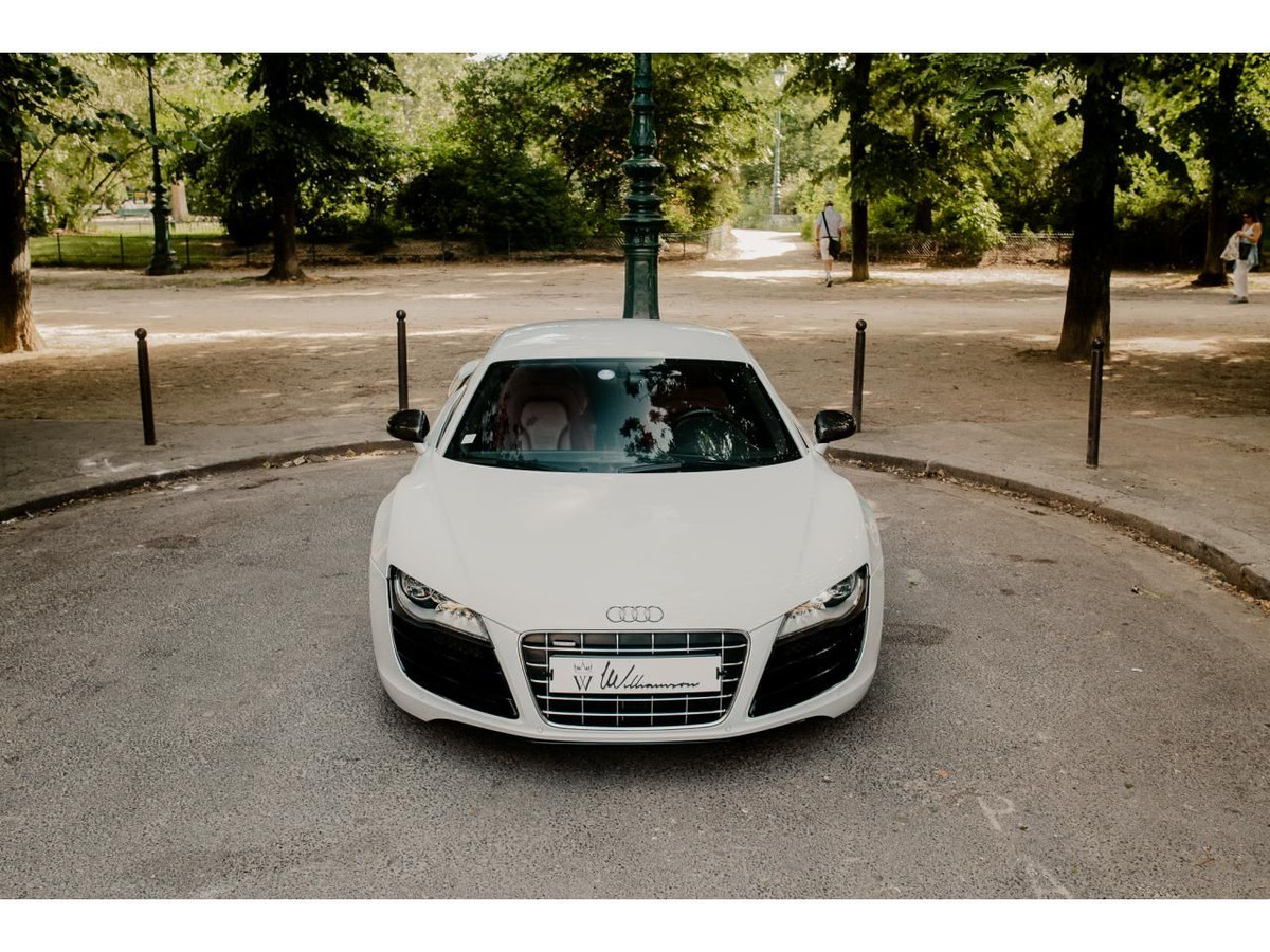 Audi R8