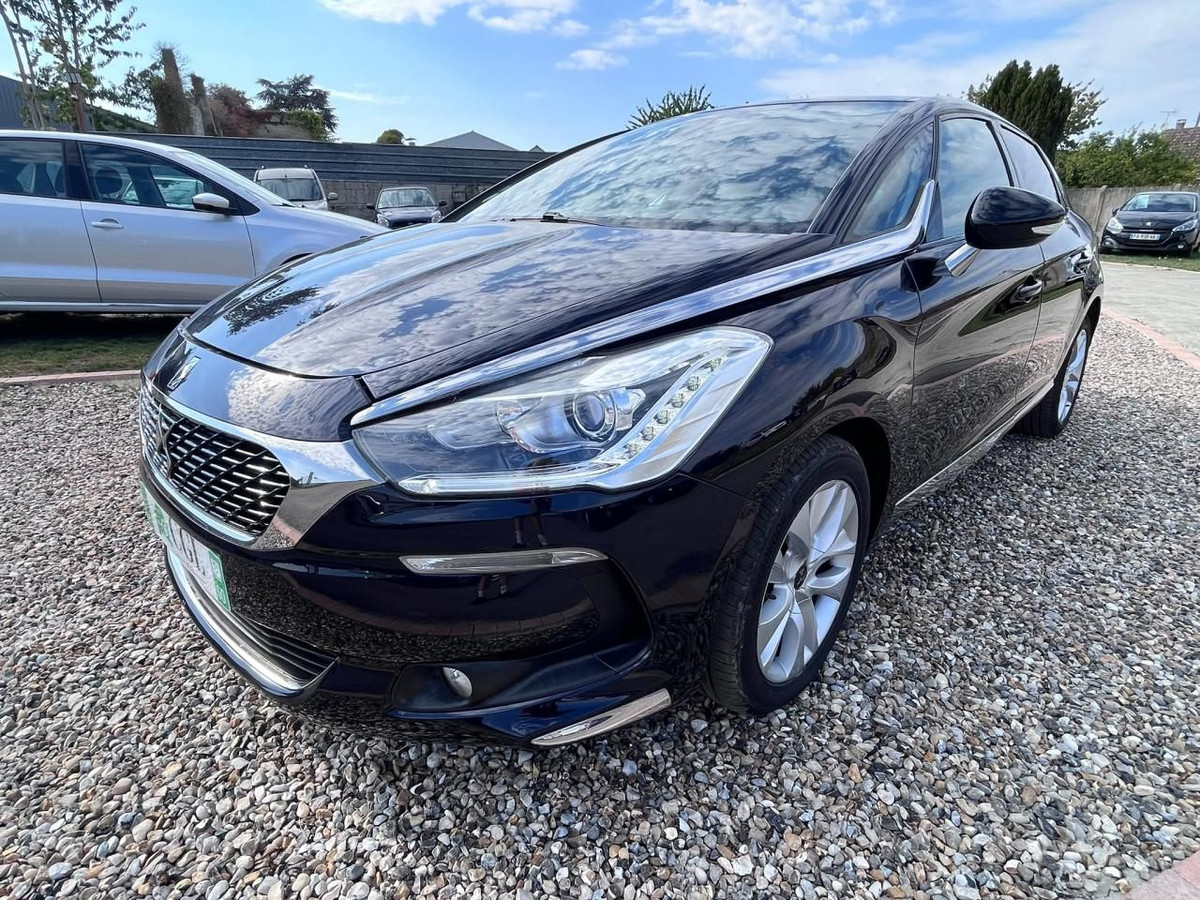 DS DS 5