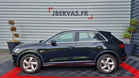 Audi Q3 35 TFSI 150 CH S tronic 7 DESIGN LUXE
