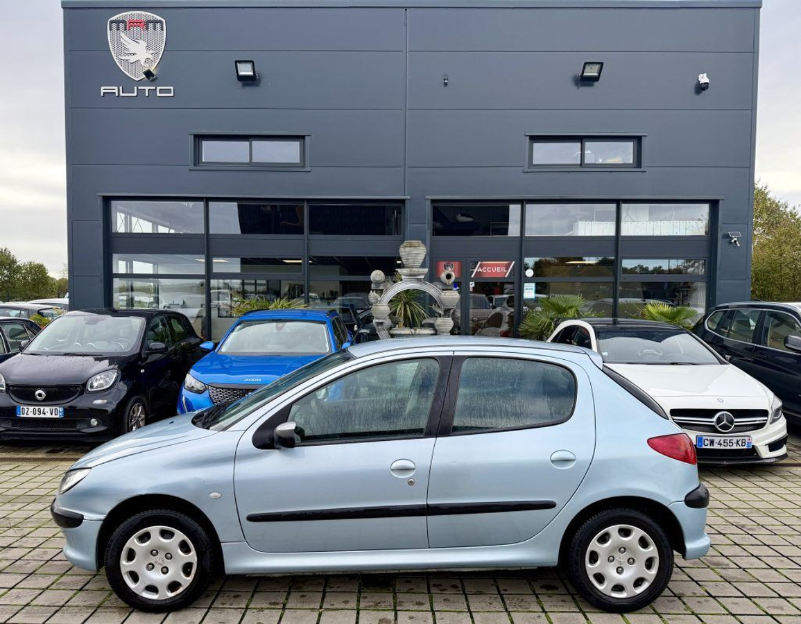 Peugeot 206