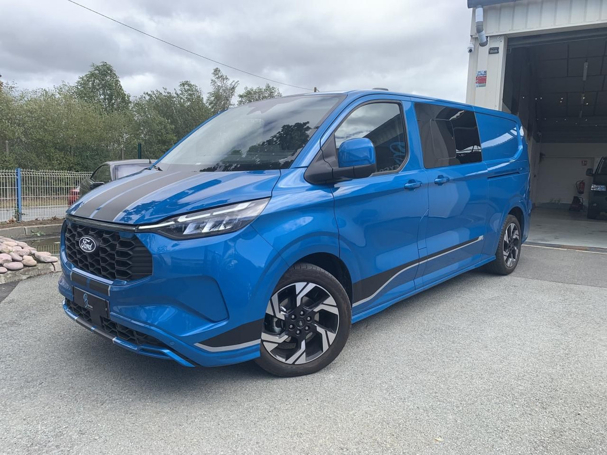 Ford Custom