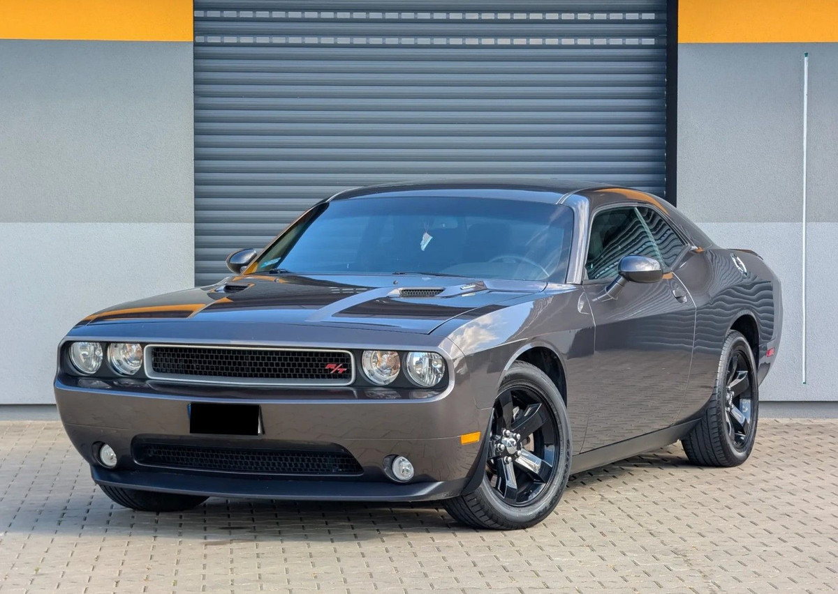 Dodge Challenger
