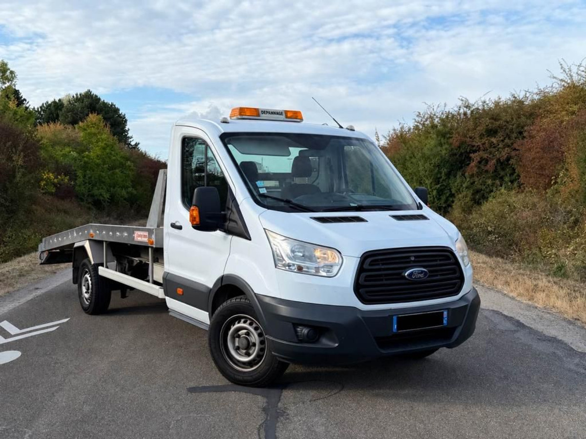 Ford Transit 2T