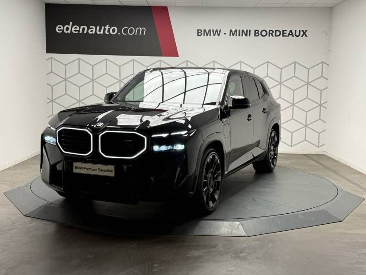 BMW XM