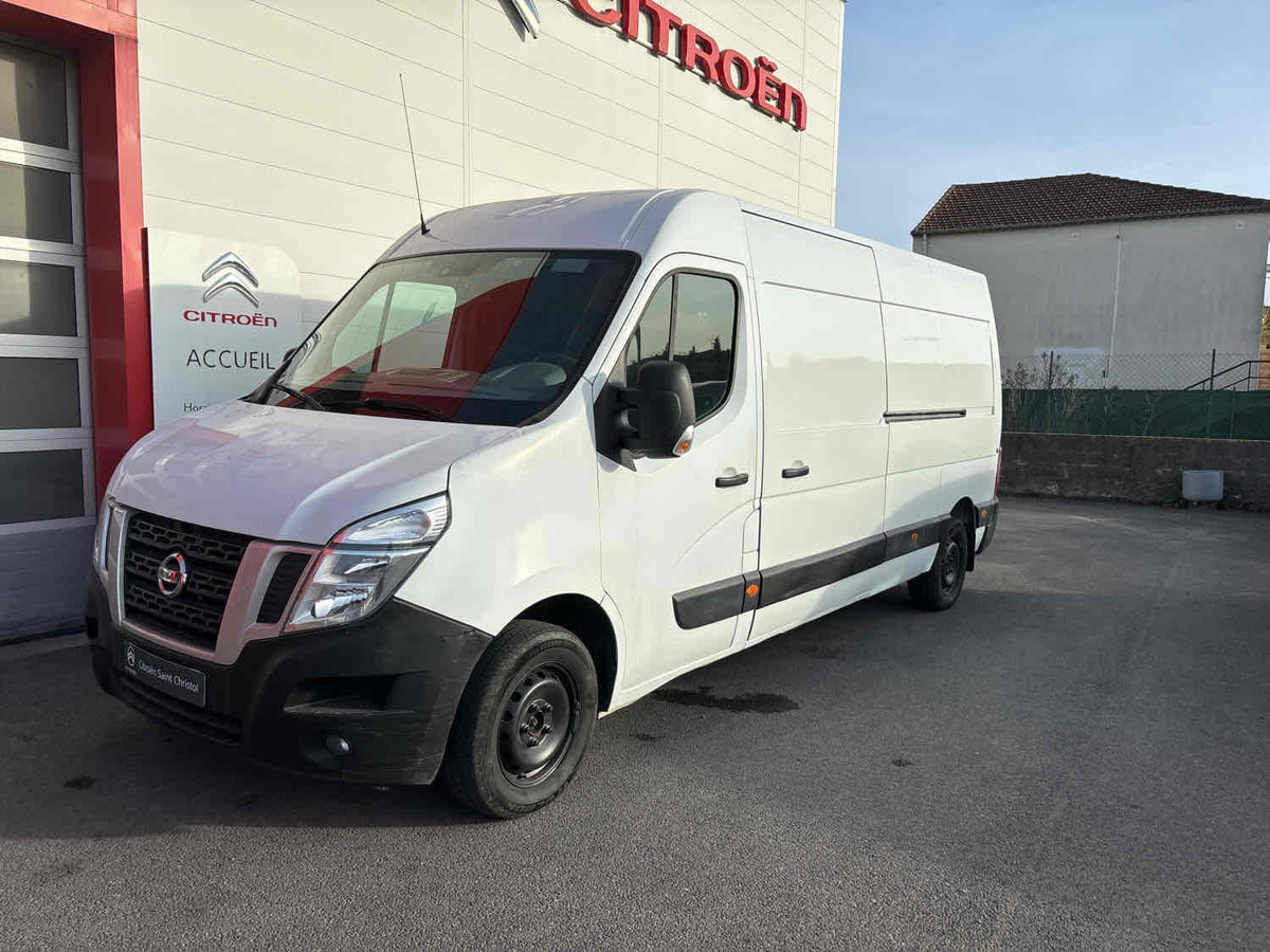 Nissan NV400