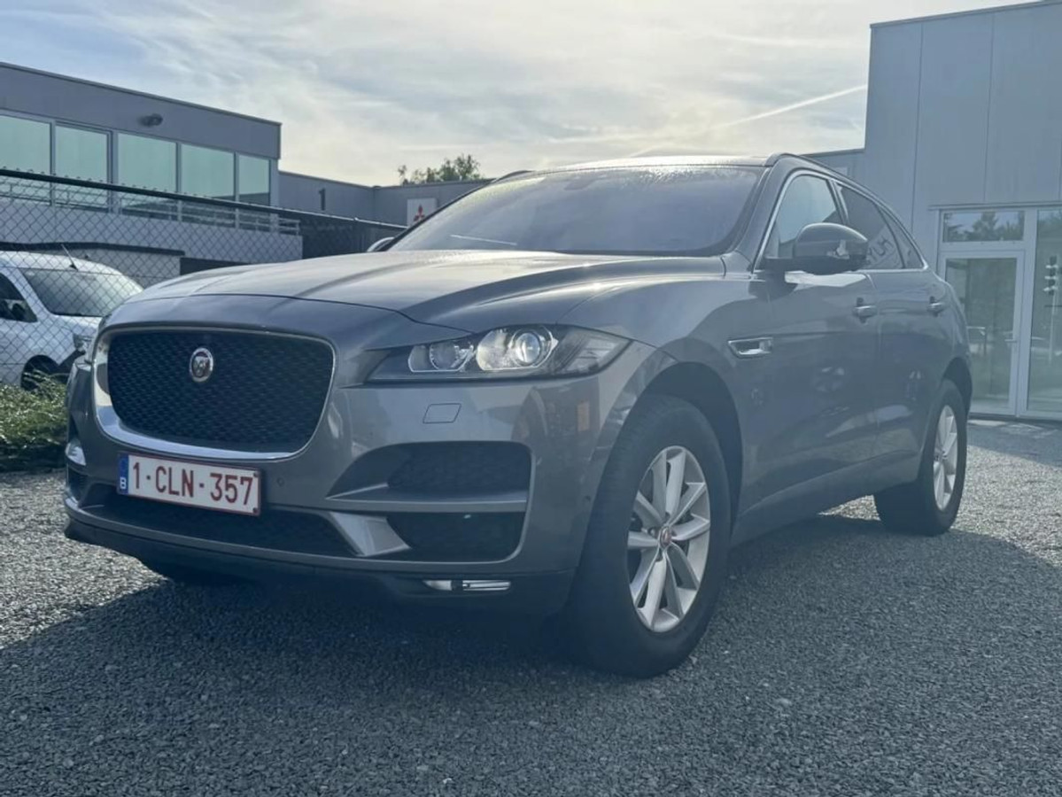 Jaguar F-Pace