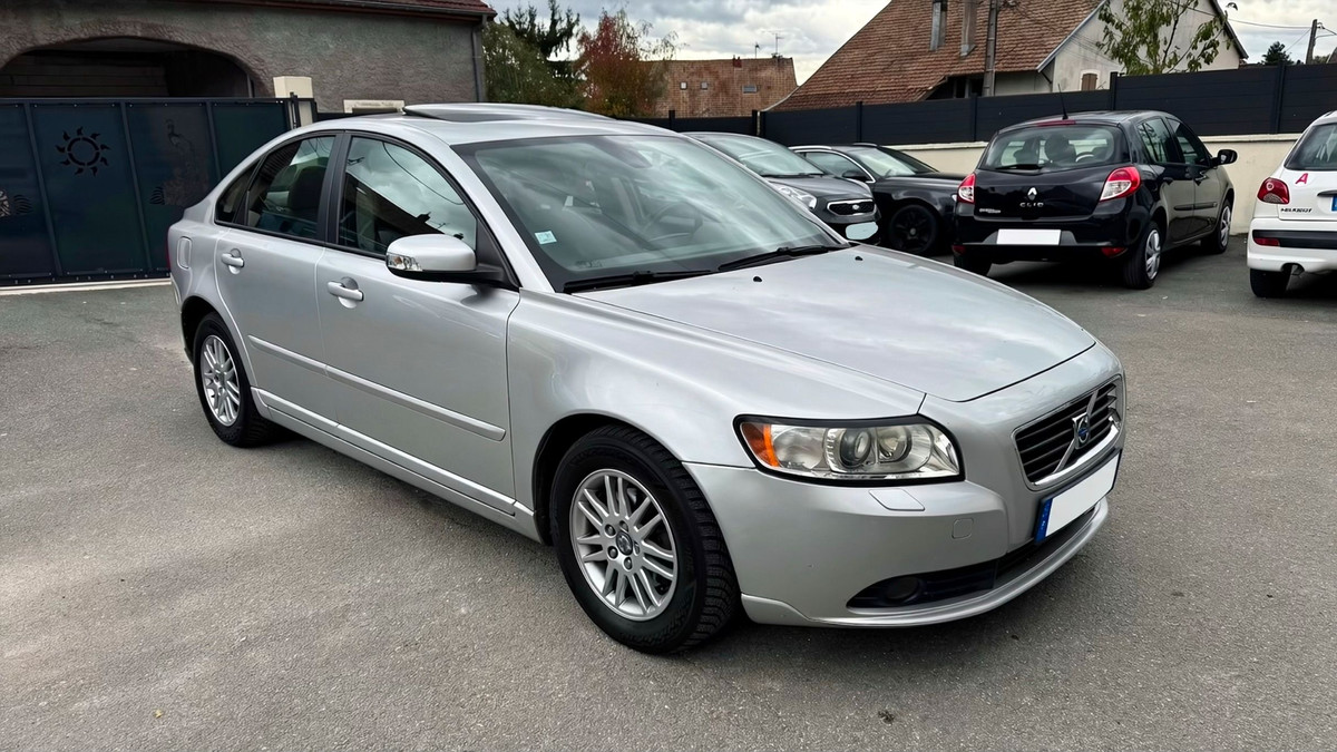 Volvo S40