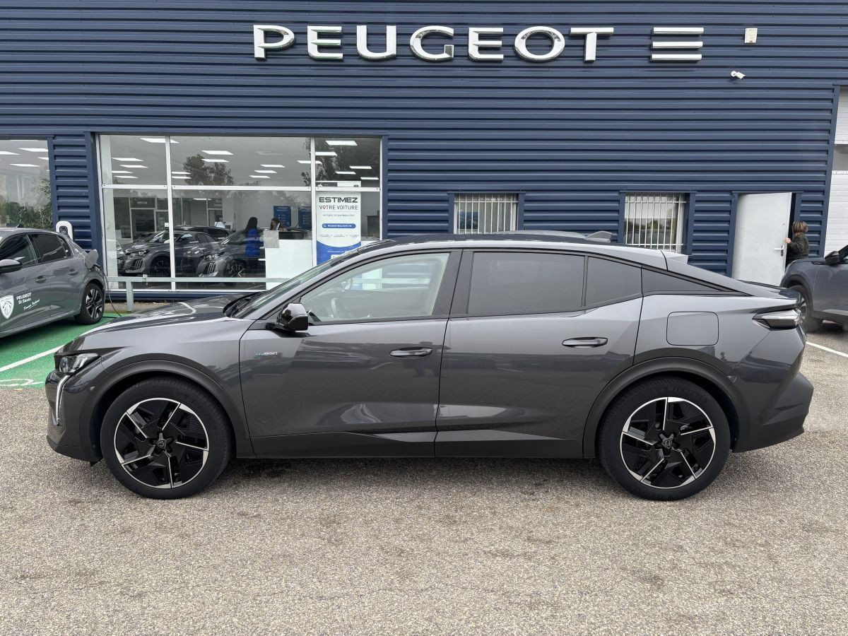 Peugeot 408
