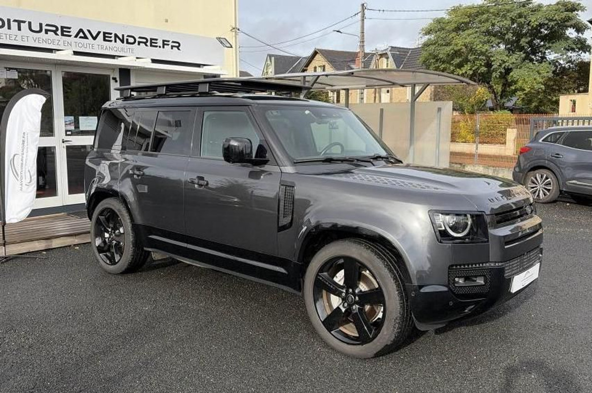 Land-Rover Defender
