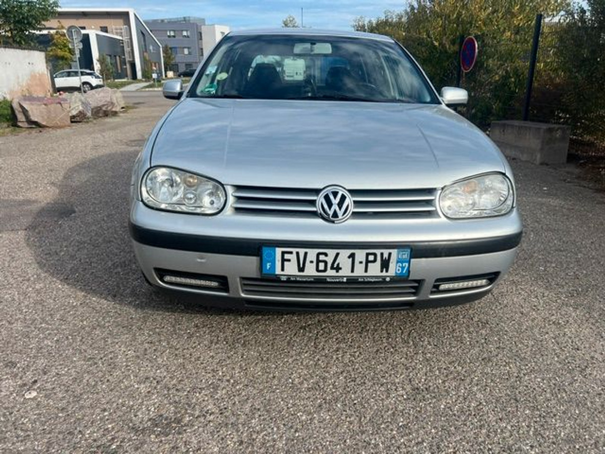 Volkswagen Golf