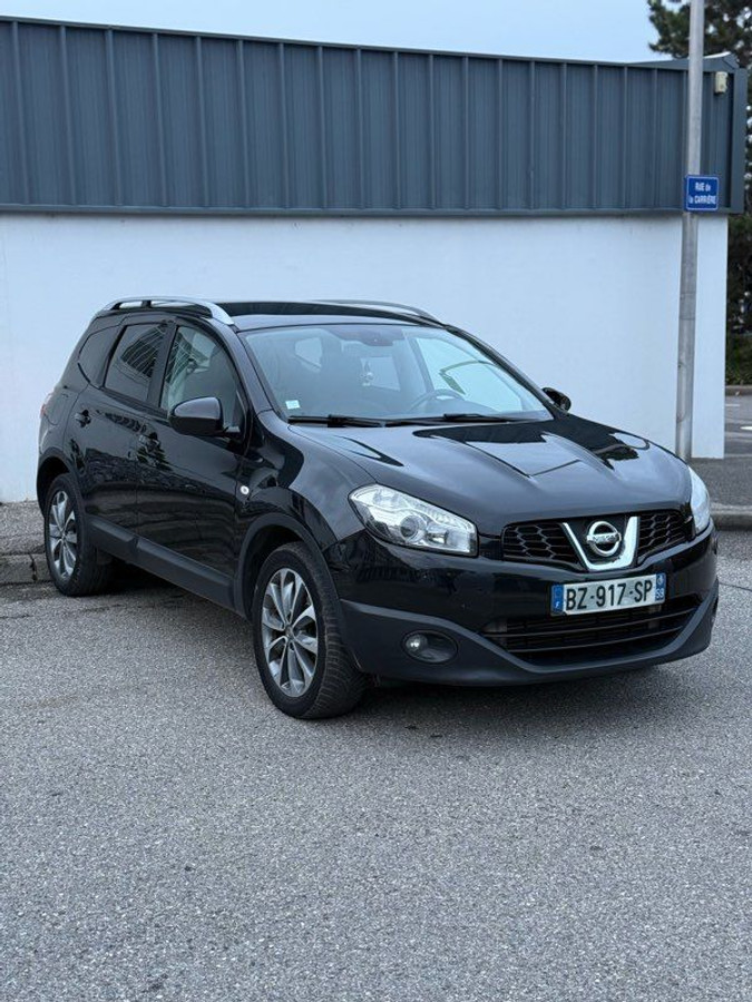 Nissan Qashqai+2