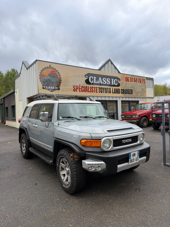 Toyota FJ