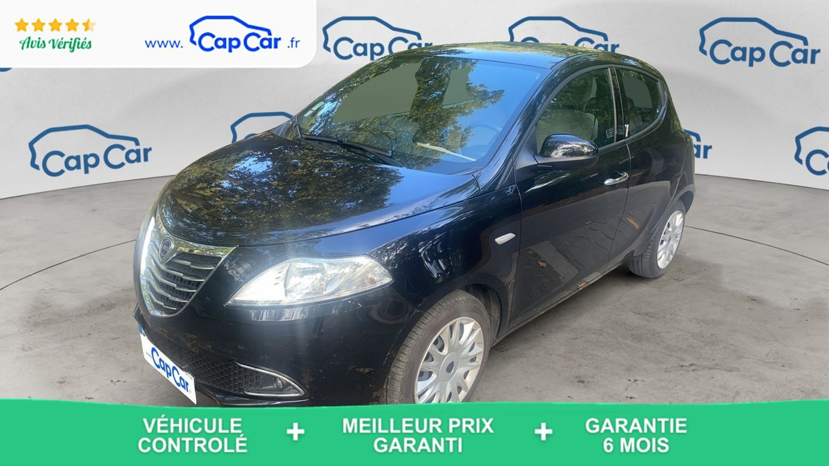 Lancia Ypsilon