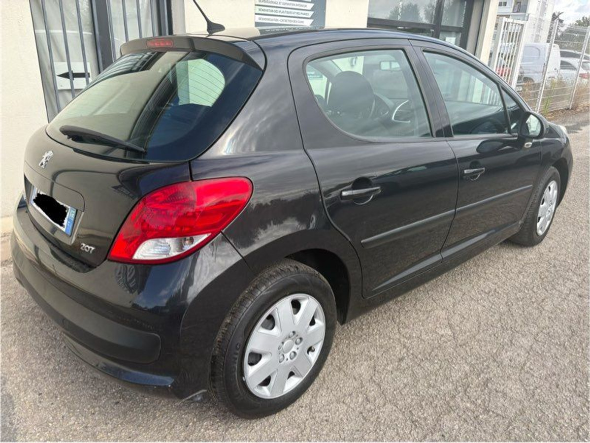 Peugeot 207