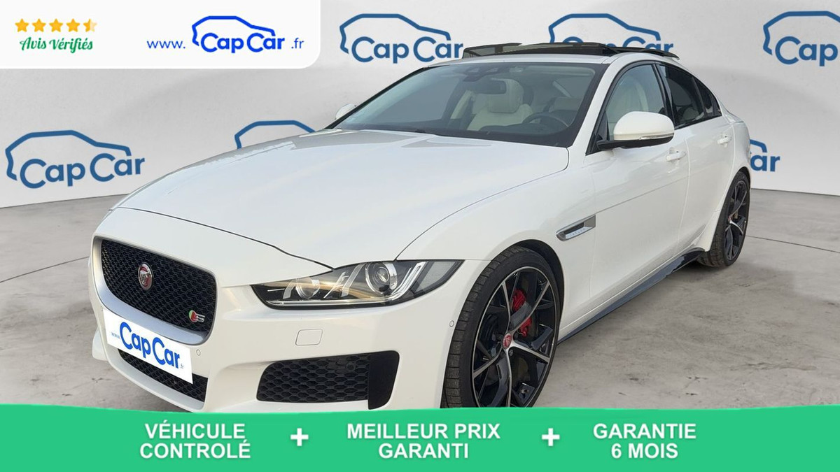 Jaguar XE