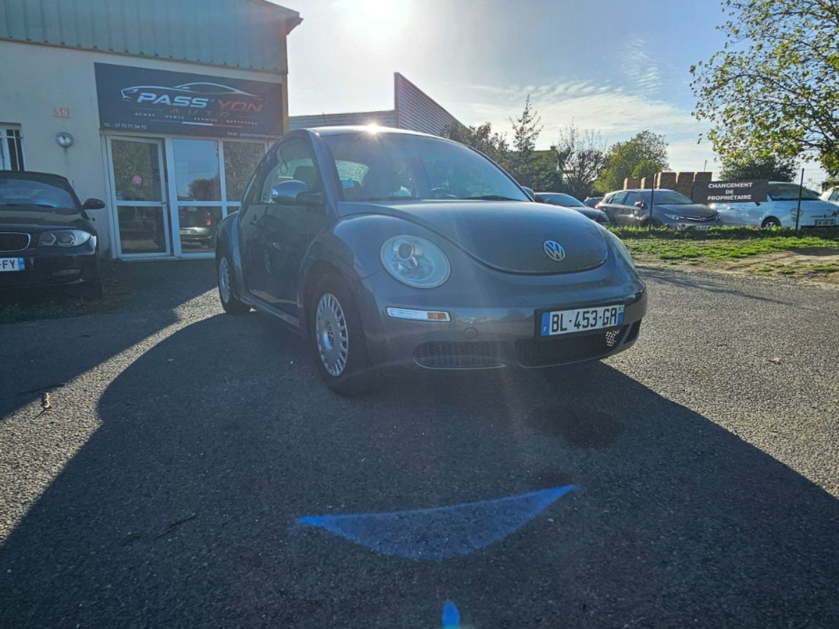 Volkswagen New Beetle