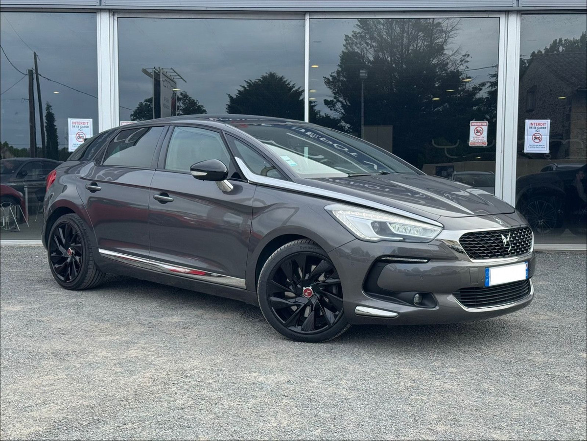 DS DS 5