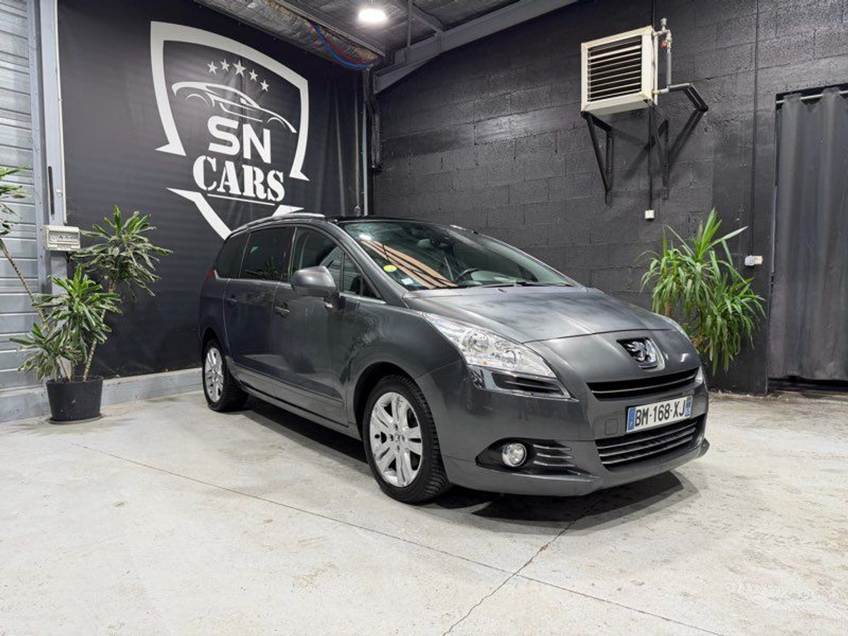 Peugeot 5008