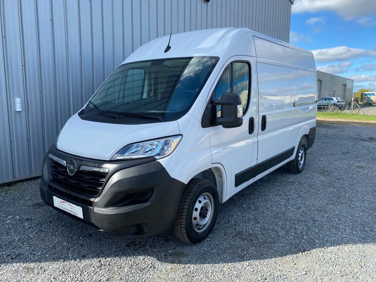 Opel Movano