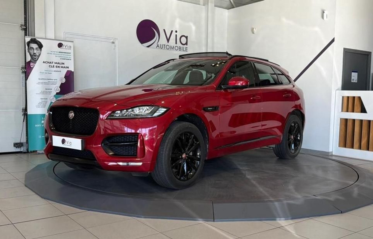 Jaguar F-Pace