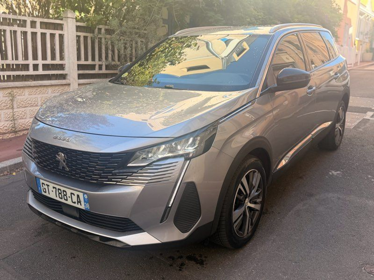 Peugeot 5008