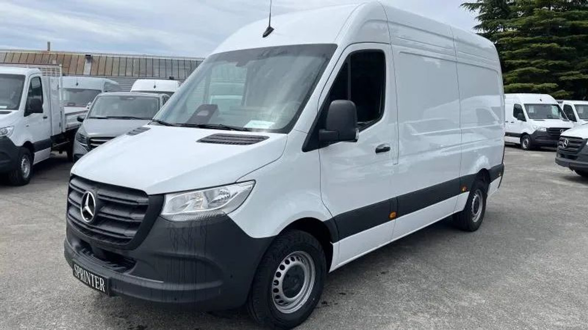 Mercedes-Benz Sprinter