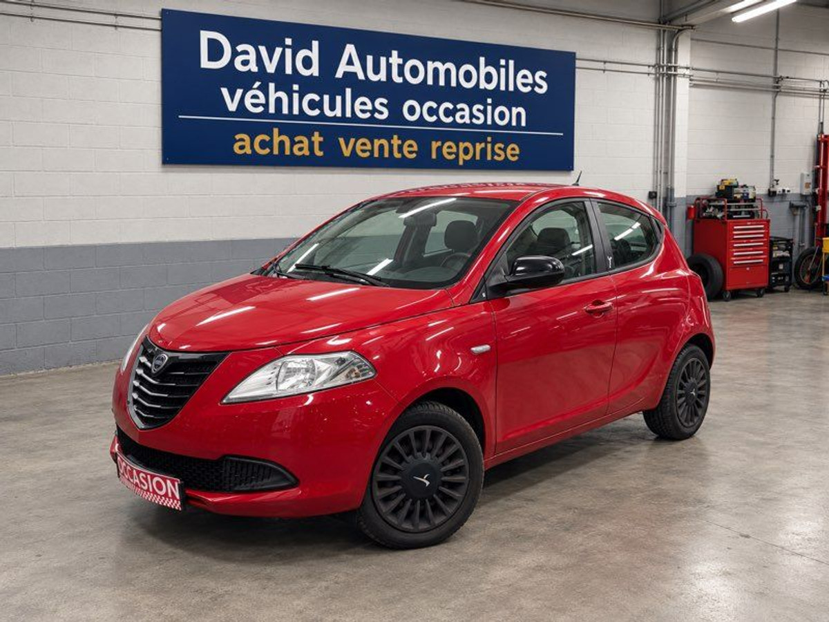 Lancia Ypsilon