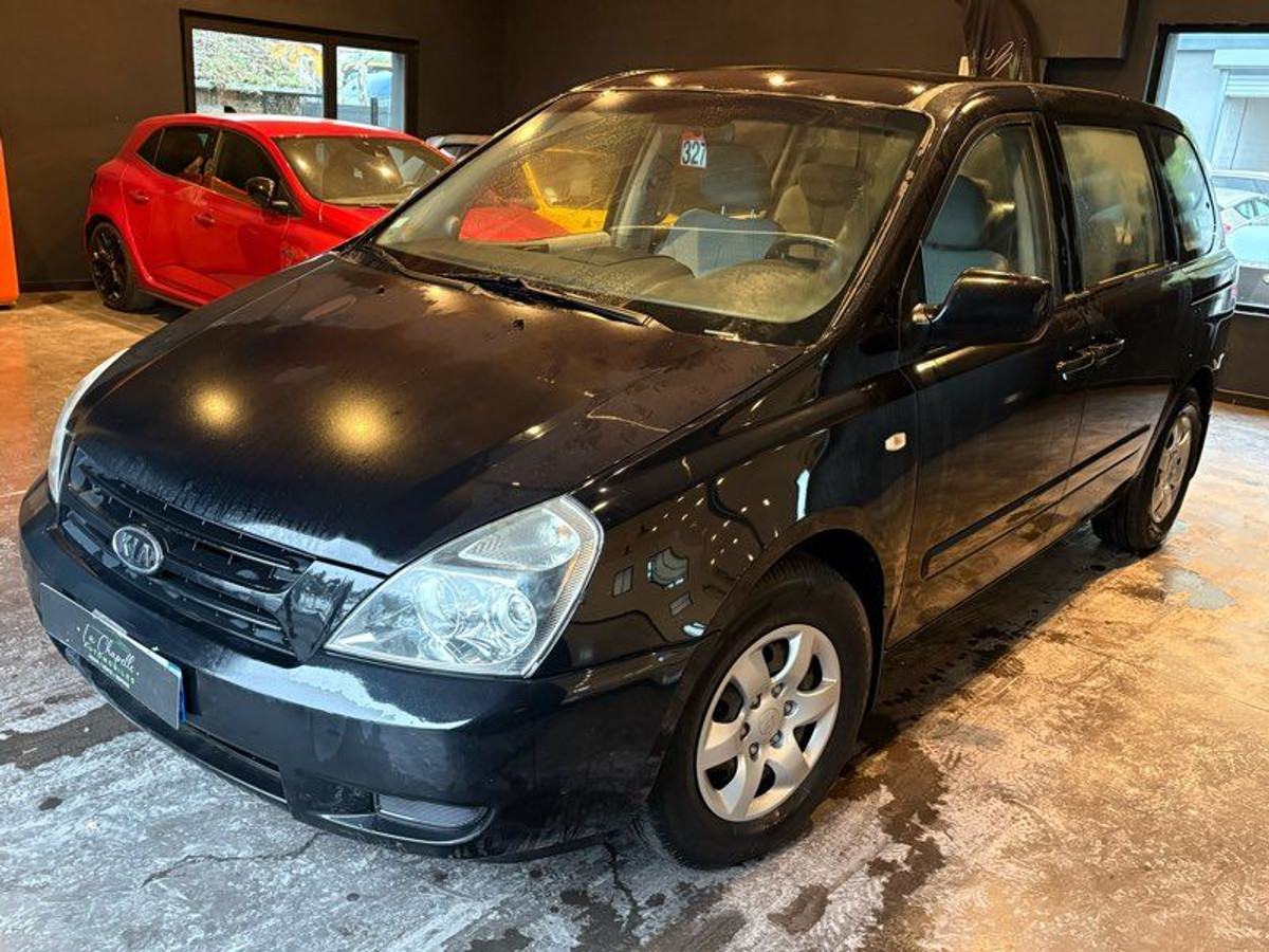 Kia Carnival